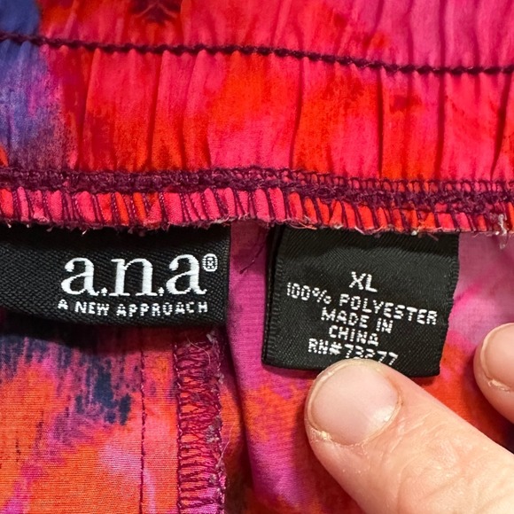 ANA A New Approach Women's XL Pink Tropical Leaf Print Elastic Waist Shorts - Picture 5 of 6